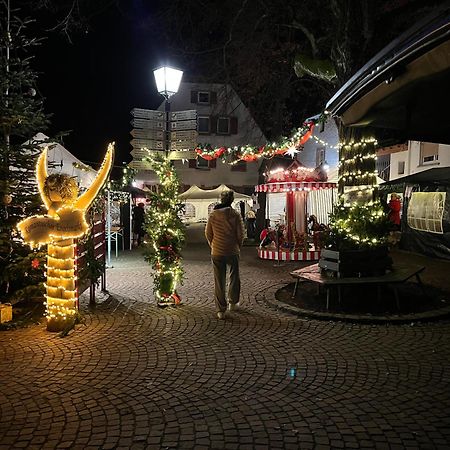 Appartamento Grosse Pause Altes Schulhaus Schweigen Esterno foto