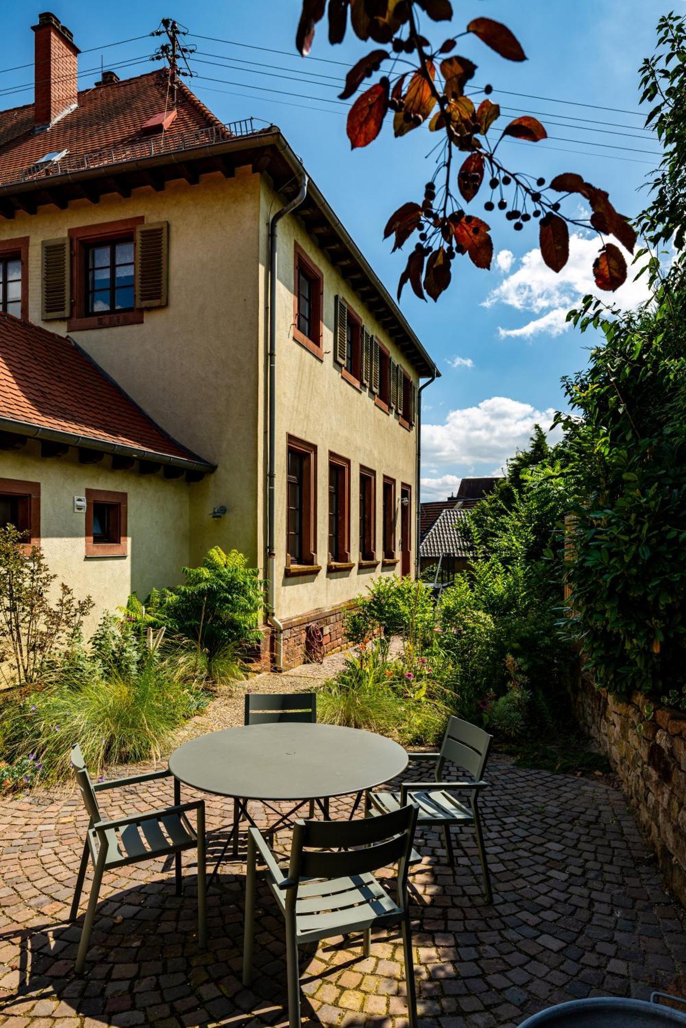 Appartamento Grosse Pause Altes Schulhaus Schweigen Esterno foto